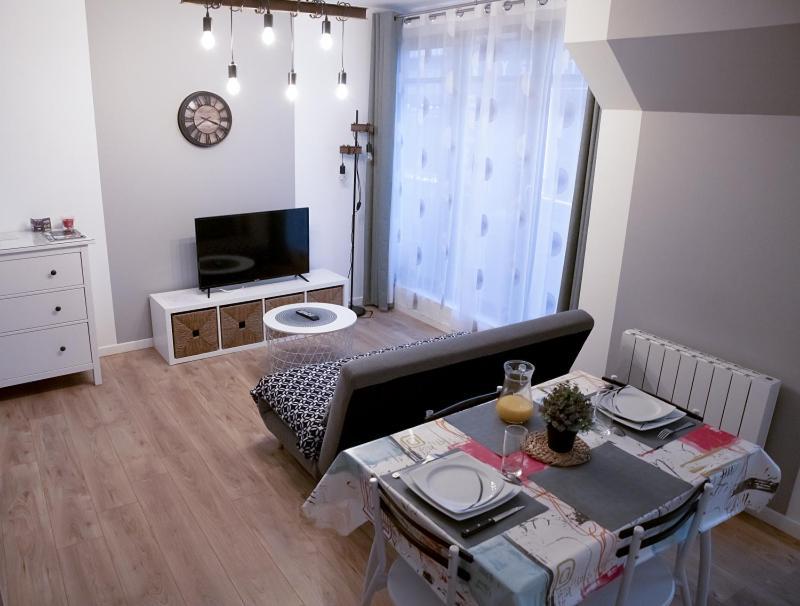 Cosy Et Moderne En Centre Ville, Fibre Haut Debit Ernee Bagian luar foto